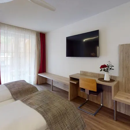 Hotel Adler